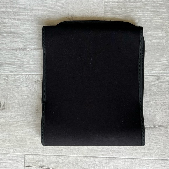 ❌donated❌ Belly Bandit Black Postpartum Support Band - Picture 6 of 7